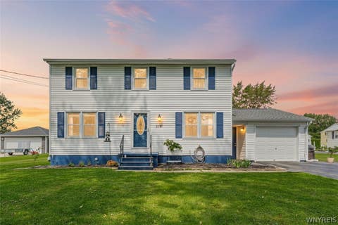 Tiny photo for 2981 Pearce Road, Wheatfield, NY 14120 (MLS # B1708199)