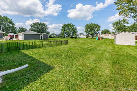 Tiny photo for 2981 Pearce Road, Wheatfield, NY 14120 (MLS # B1708199)