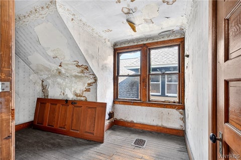 Tiny photo for 531 Potomac Avenue, Buffalo, NY 14222 (MLS # B1717477)