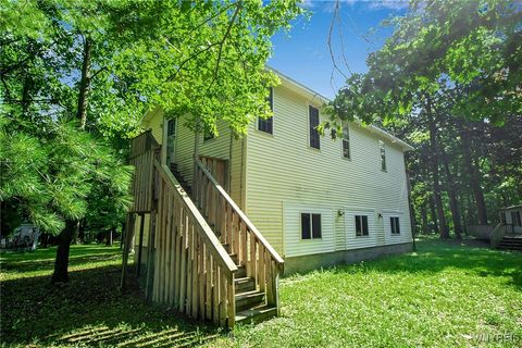 Photo of 9247 Coffee Hill Road, West Sparta, NY 14437 (MLS # B1654456)