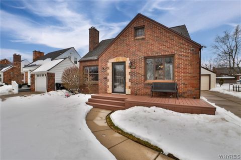Homes For Sale - 308 Hartford Ave Ave<br/> Tonawanda, NY 14223
