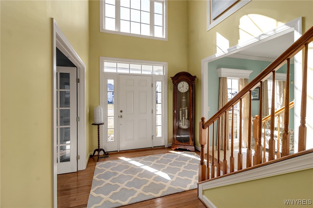 90 Graystone Lane, Orchard Park, New York image 13