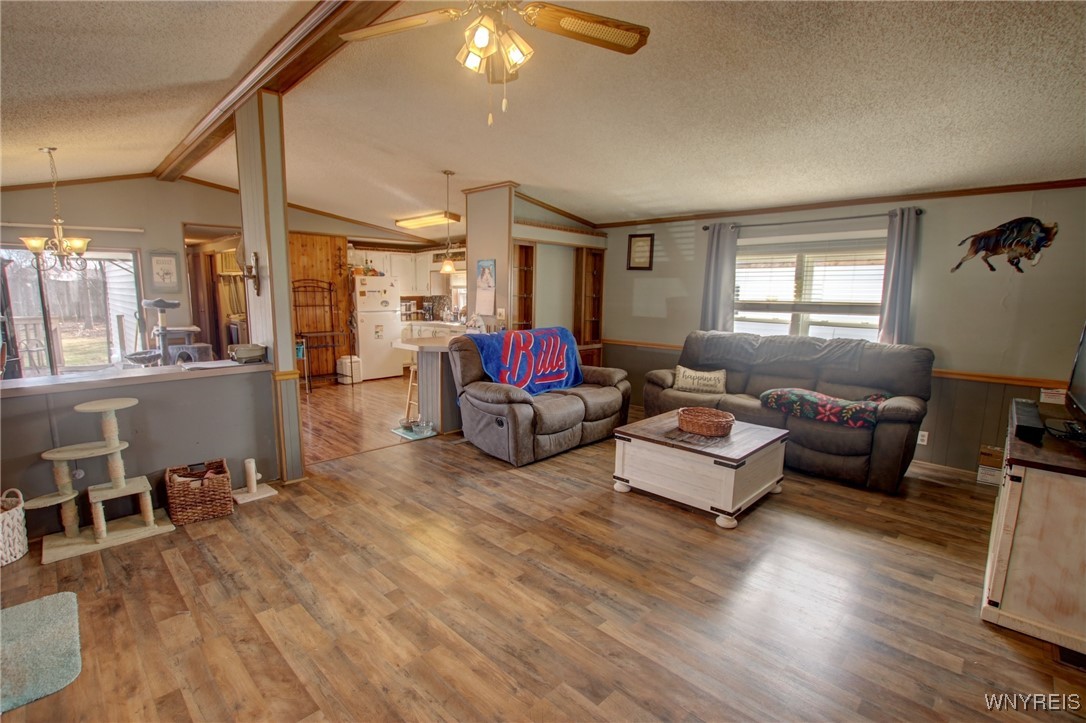 80 S Eaglecrest Drive, Hamburg, New York image 3