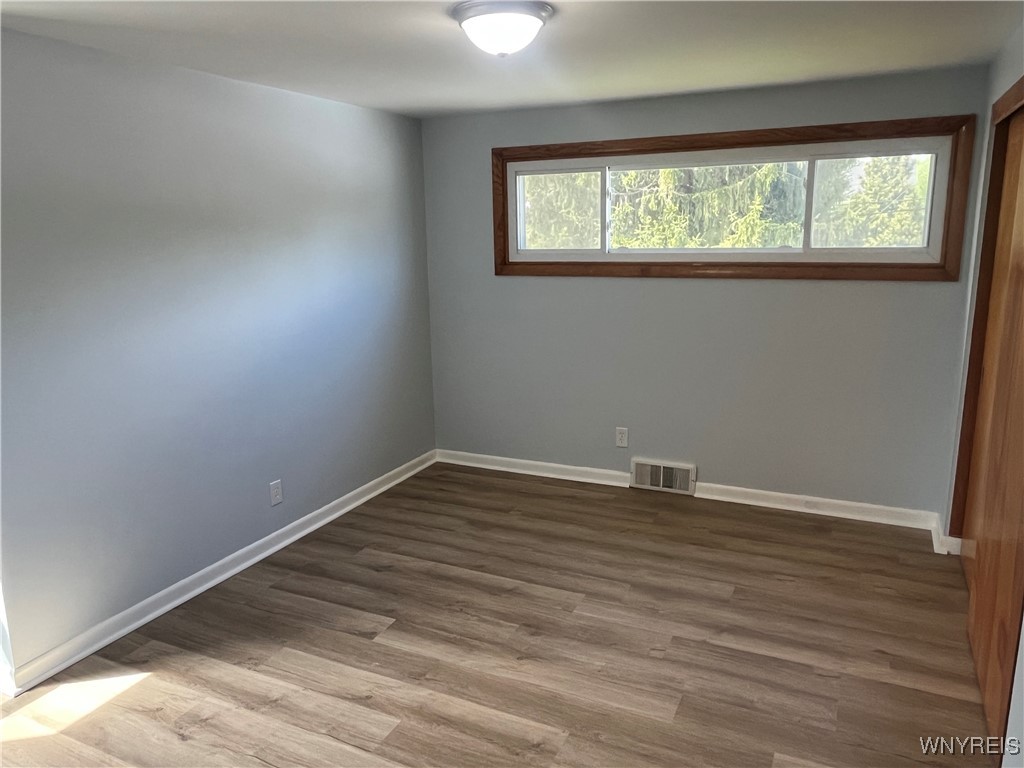 60 Elizabeth Street, Hamburg, New York image 14