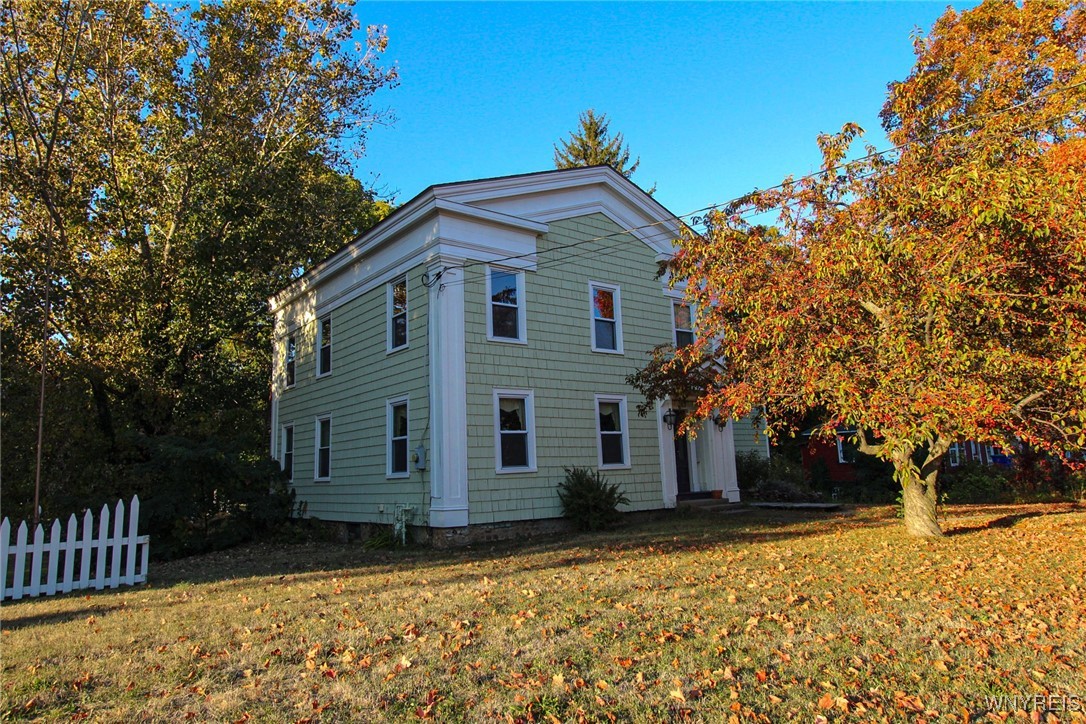 Gaines, New York 14411, United States, 5 Bedrooms Bedrooms, ,2 BathroomsBathrooms,Residential,Active,223585