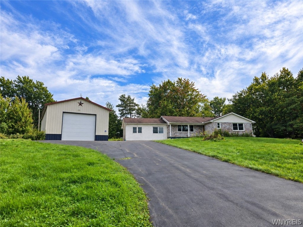 6190 Cole Road