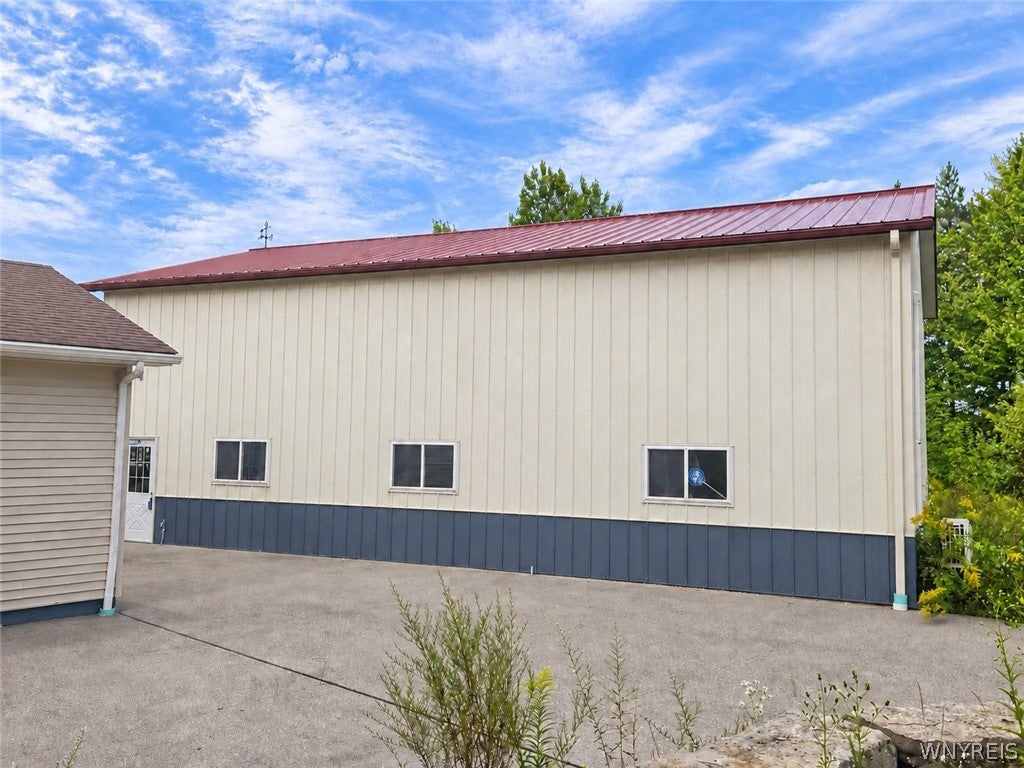 6190 Cole Road