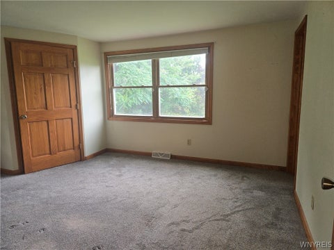 Tiny photo for 6190 Cole Road, Orchard Park, NY 14127 (MLS # B1715405)