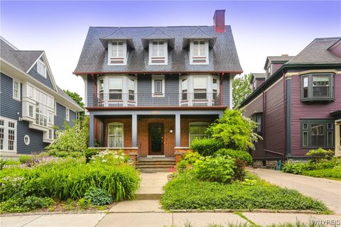 Photo of 643 Lafayette Avenue, Buffalo, NY 14222 (MLS # B1475278)