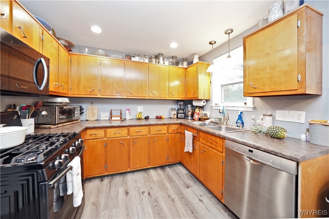 141 Baynes Street, Buffalo, New York image 3