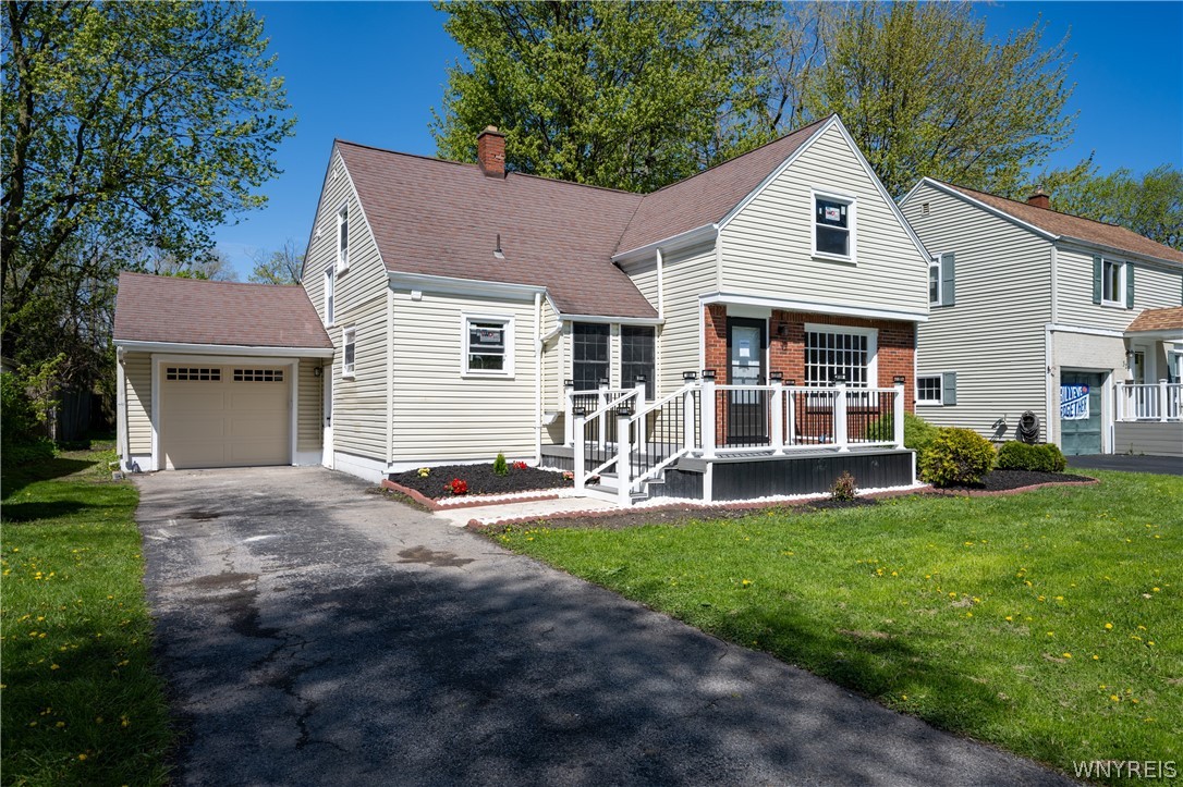 333 Lamarck Drive