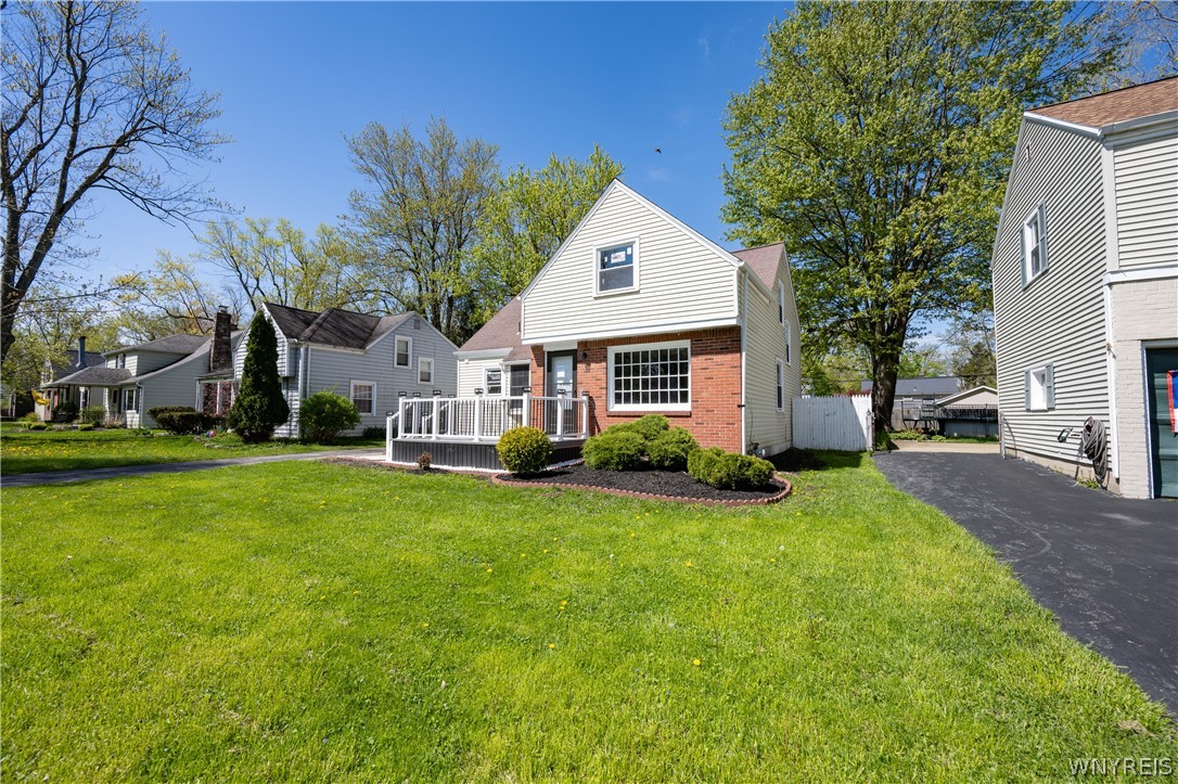 333 Lamarck Drive