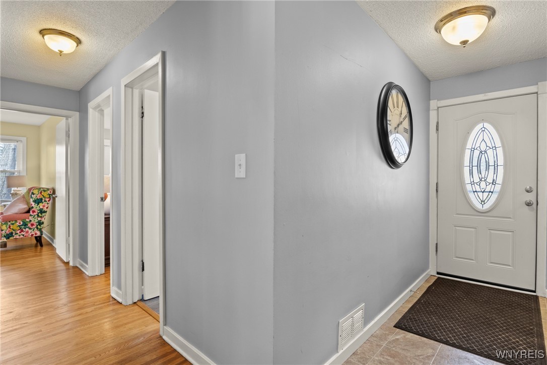 5024 Bronson Drive, Lewiston, New York image 28