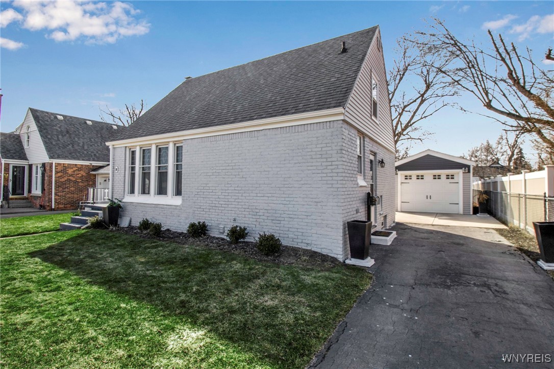 8 Vernon Drive, Cheektowaga, New York image 16