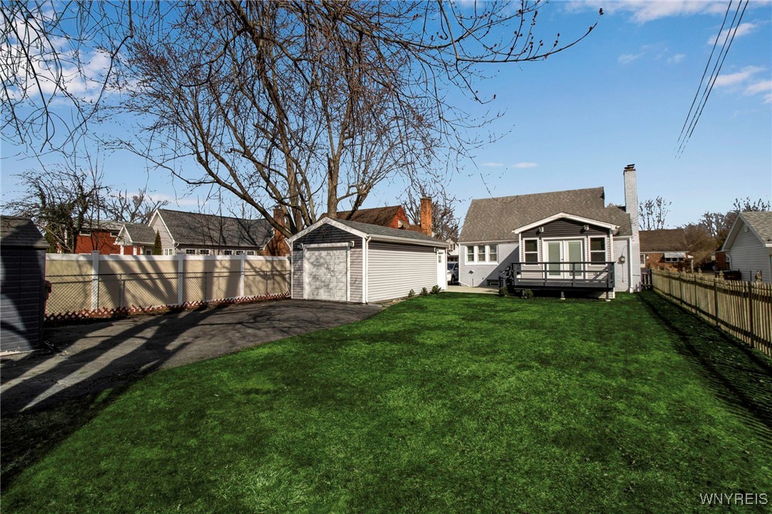 8 Vernon Drive, Cheektowaga, New York image 11