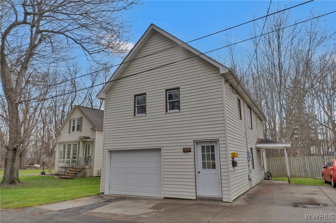 1329 Belling Place, North Tonawanda, New York image 1