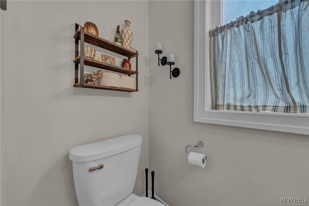 1076 Townline Rd, Lancaster, New York image 23