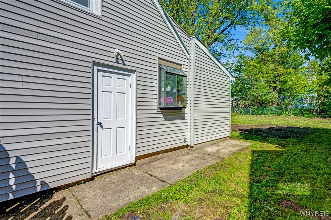 44 Cleveland Drive, Cheektowaga, New York image 6