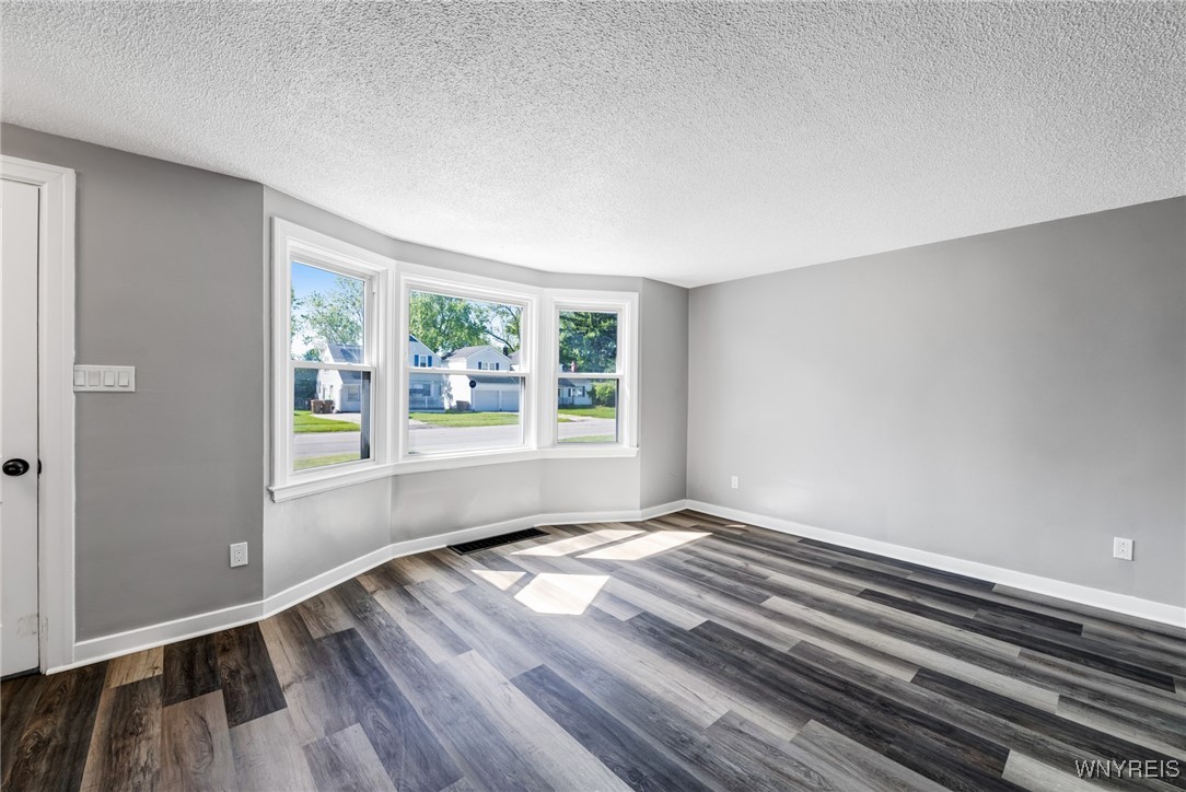 44 Cleveland Drive, Cheektowaga, New York image 18