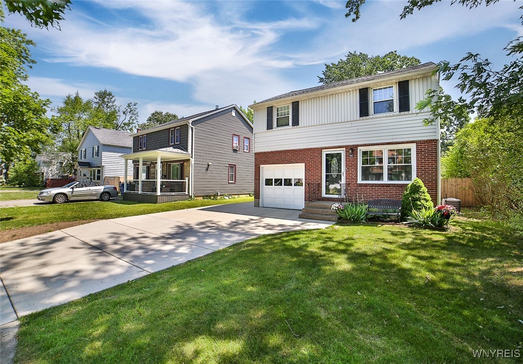 218 Hamilton Drive