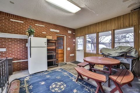 Tiny photo for 555 Ransom Road, Grand Island, NY 14072 (MLS # B1655354)