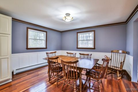 Tiny photo for 555 Ransom Road, Grand Island, NY 14072 (MLS # B1655354)