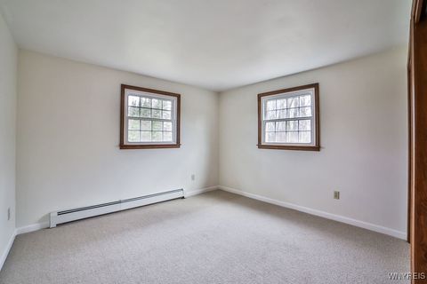 Tiny photo for 555 Ransom Road, Grand Island, NY 14072 (MLS # B1655354)