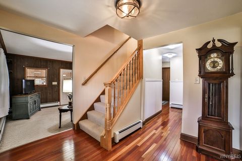 Tiny photo for 555 Ransom Road, Grand Island, NY 14072 (MLS # B1655354)