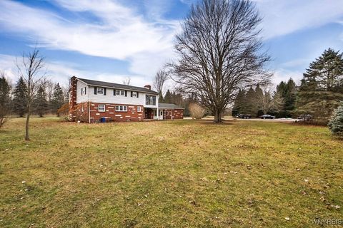 Tiny photo for 555 Ransom Road, Grand Island, NY 14072 (MLS # B1655354)