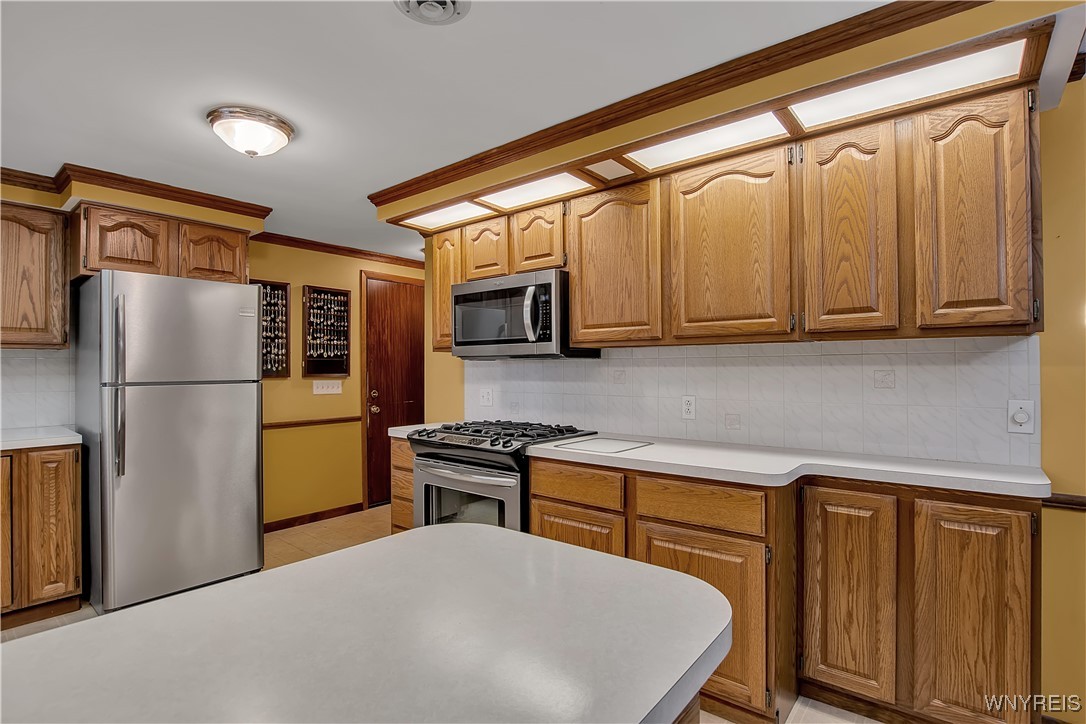 198 Westwood Road, Lancaster, New York image 7