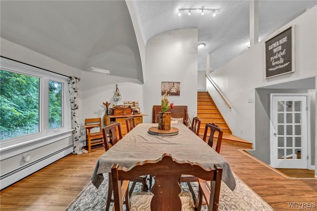 Somerset, New York 14012, United States, 6 Bedrooms Bedrooms, ,3 BathroomsBathrooms,Residential,Active,1932