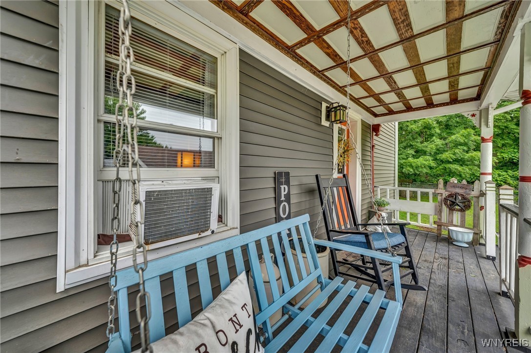 Somerset, New York 14012, United States, 6 Bedrooms Bedrooms, ,3 BathroomsBathrooms,Residential,Active,1932