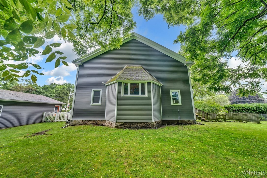 Somerset, New York 14012, United States, 6 Bedrooms Bedrooms, ,3 BathroomsBathrooms,Residential,Active,1932