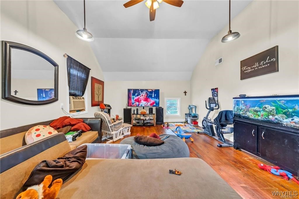 Somerset, New York 14012, United States, 6 Bedrooms Bedrooms, ,3 BathroomsBathrooms,Residential,Active,1932