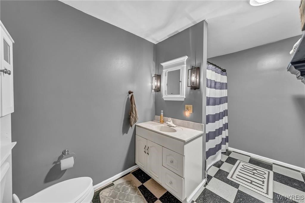 Somerset, New York 14012, United States, 6 Bedrooms Bedrooms, ,3 BathroomsBathrooms,Residential,Active,1932