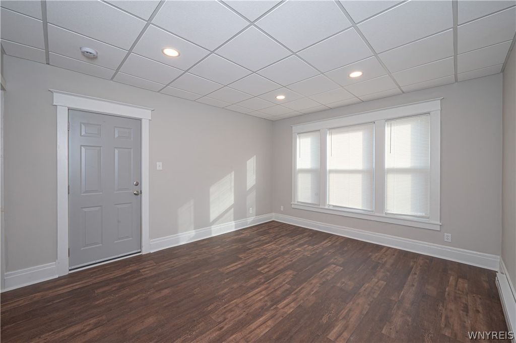 Photo of 2148 Main Unit 4 Street, Buffalo, NY 14214 (MLS # B1677221)