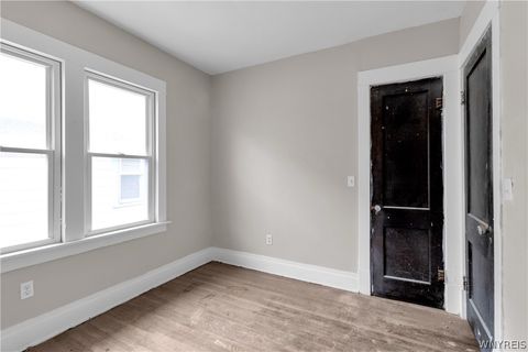 Tiny photo for 70 Brunswick Boulevard, Buffalo, NY 14208 (MLS # B1692044)
