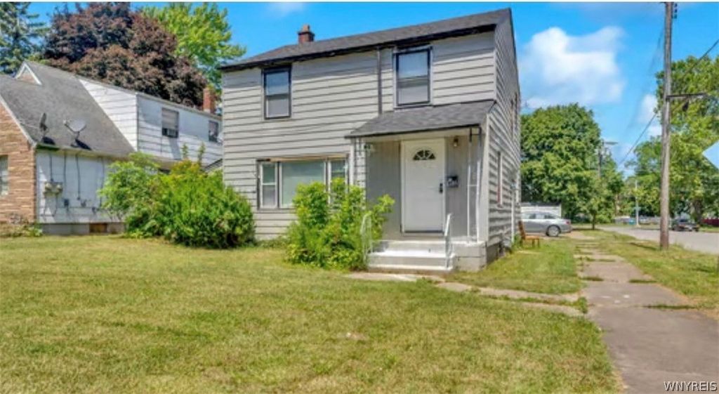 Photo of 1536 Niagara Avenue, Niagara Falls, NY 14305 (MLS # B1666137)