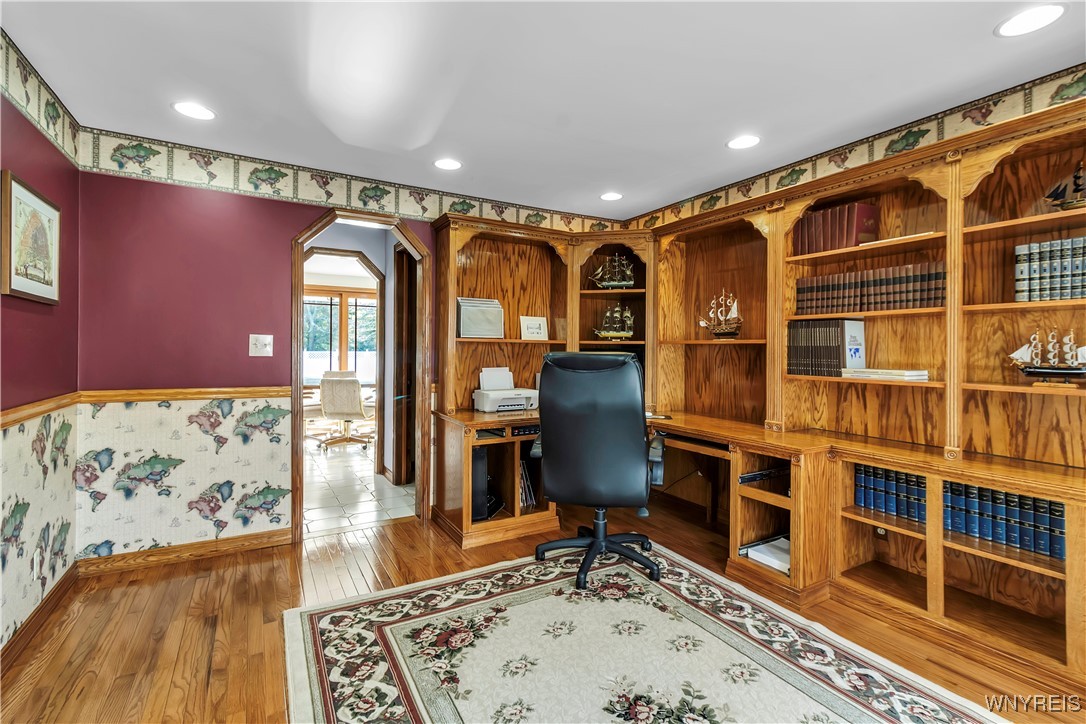 3379 Baker Road, Orchard Park, New York image 9