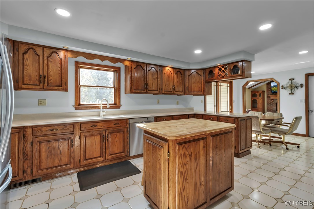 3379 Baker Road, Orchard Park, New York image 14