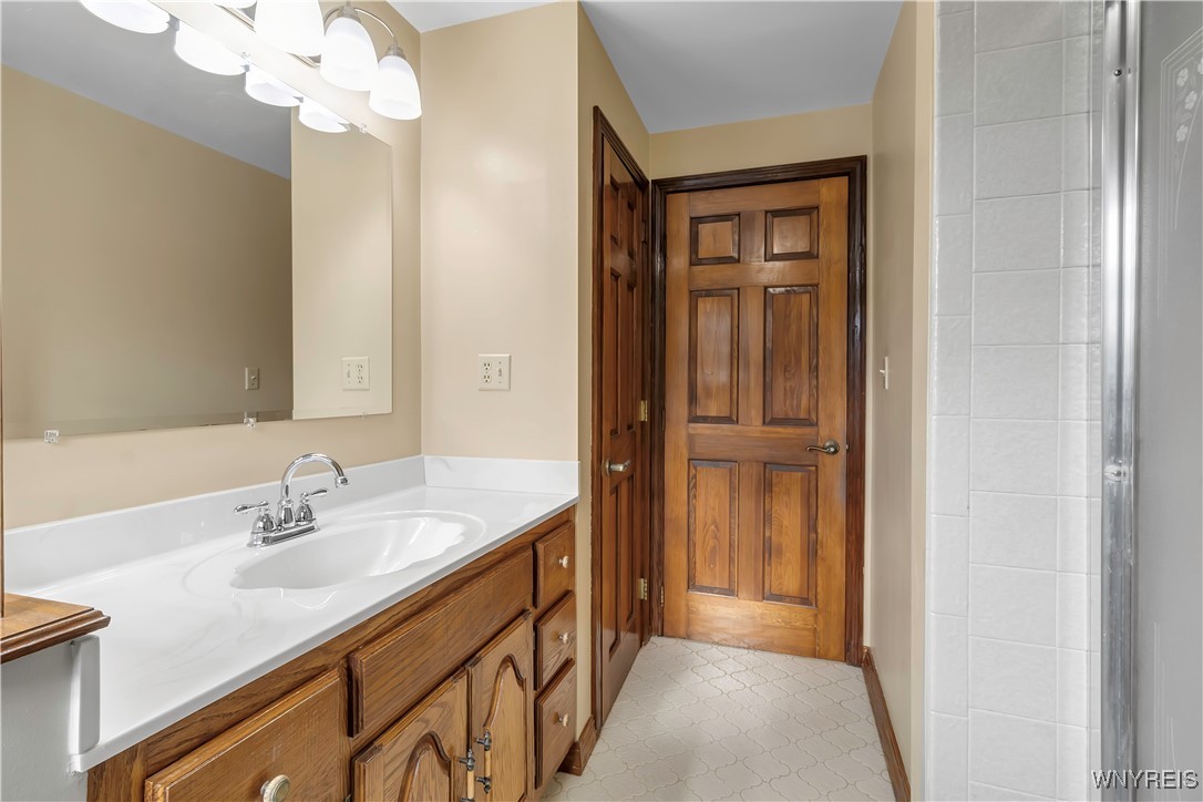 3379 Baker Road, Orchard Park, New York image 32