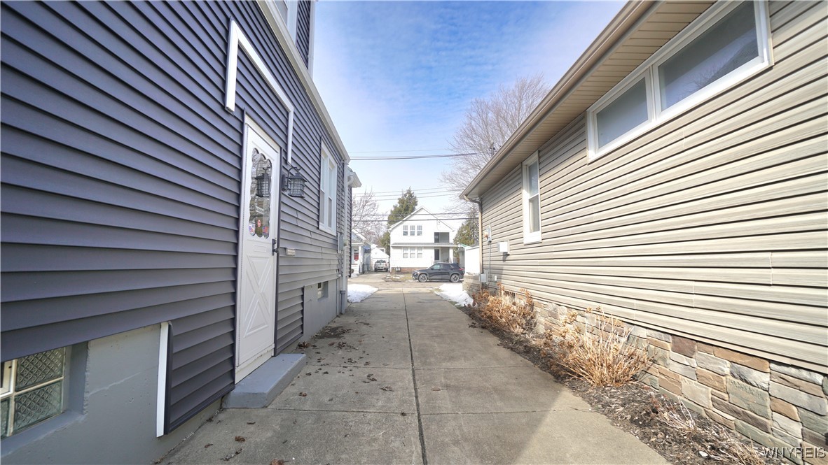 157 Dundee Street, Buffalo, New York image 11