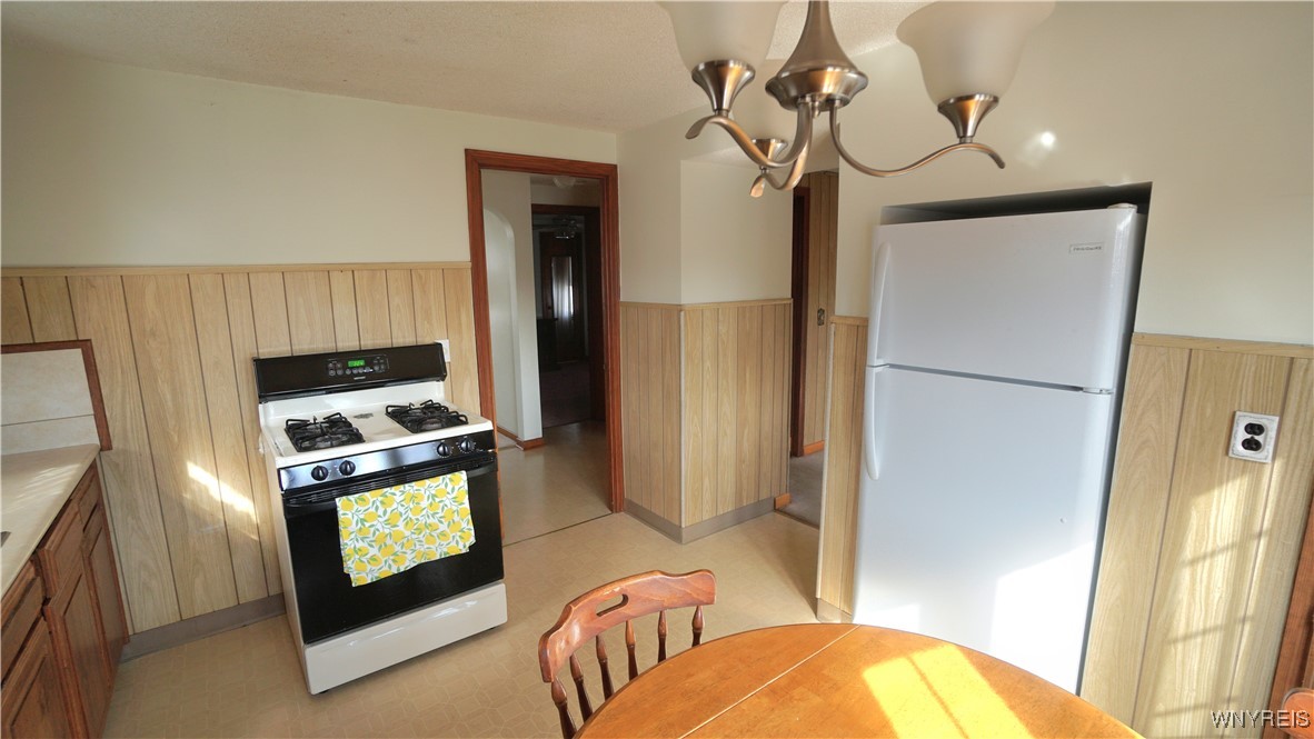 157 Dundee Street, Buffalo, New York image 19