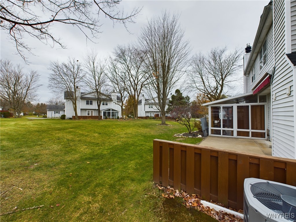 92 Stepping Stone Lane, Orchard Park, New York image 6