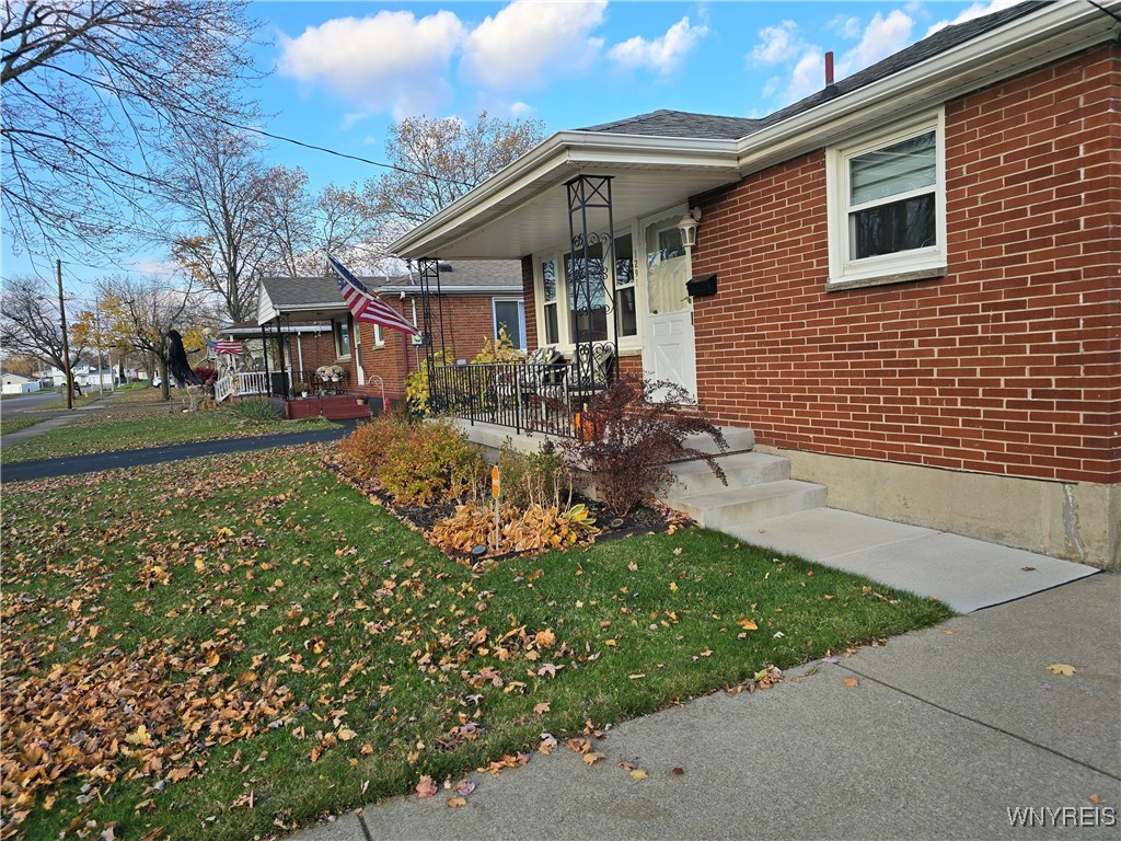 1291 94th Street, Niagara Falls, New York image 2