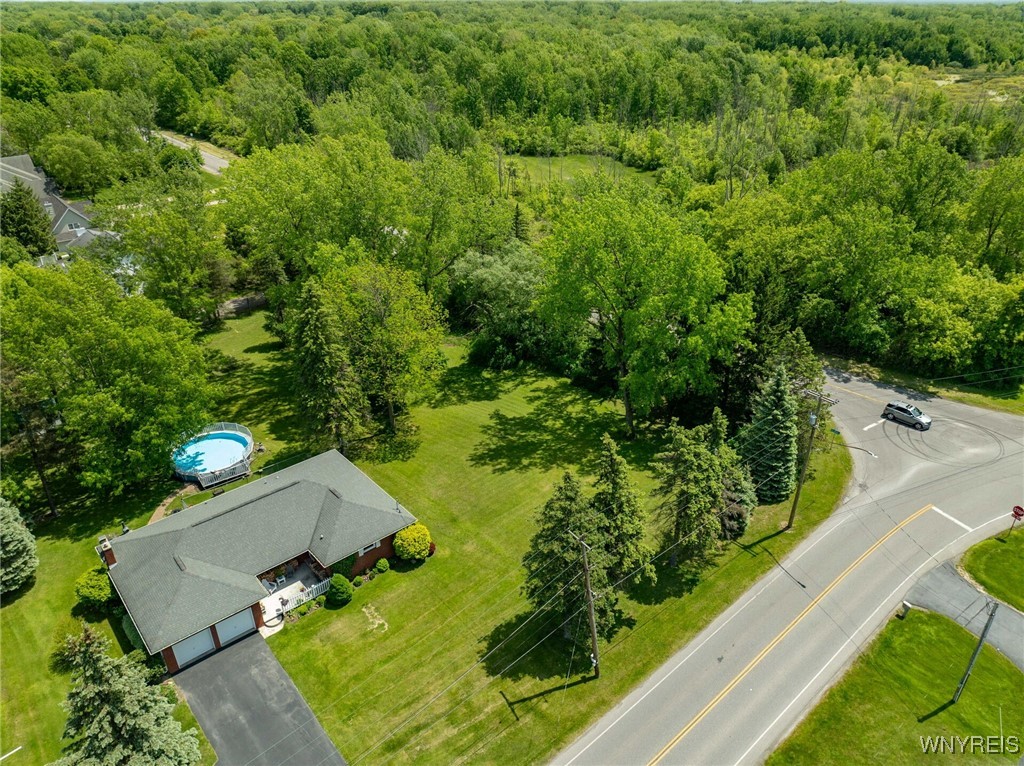 4455 Shisler Road, Clarence, New York image 3