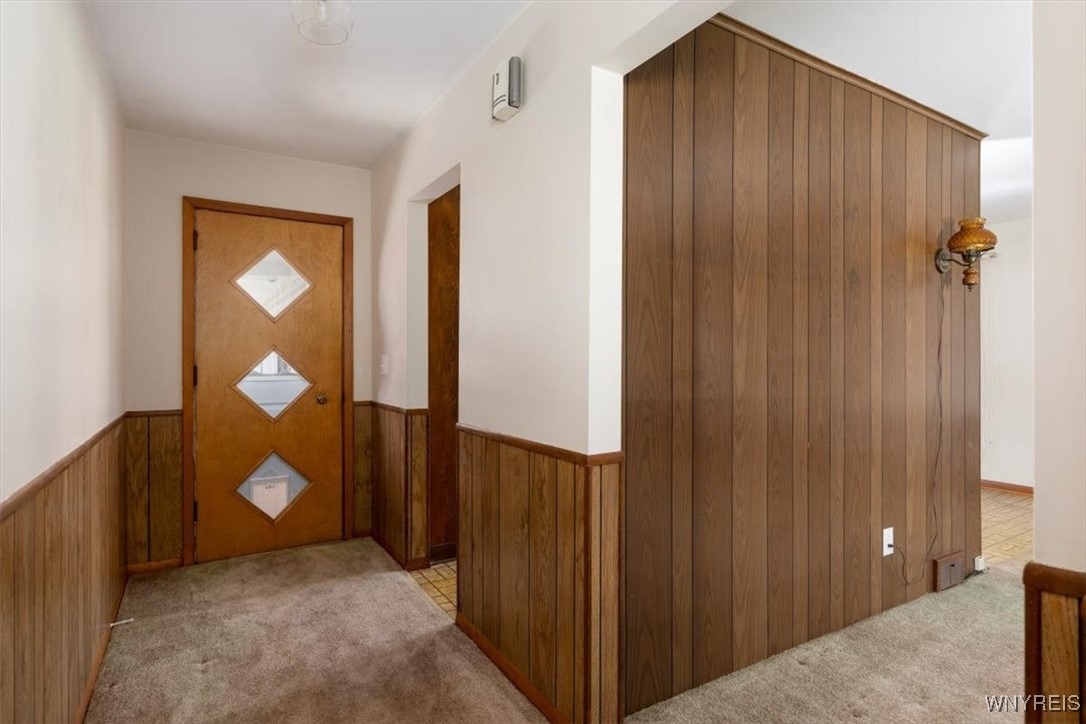 56 Balcom Drive, Aurora, New York image 3