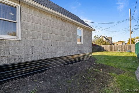 Tiny photo for 94 Hertel Avenue, Buffalo, NY 14207 (MLS # B1648700)