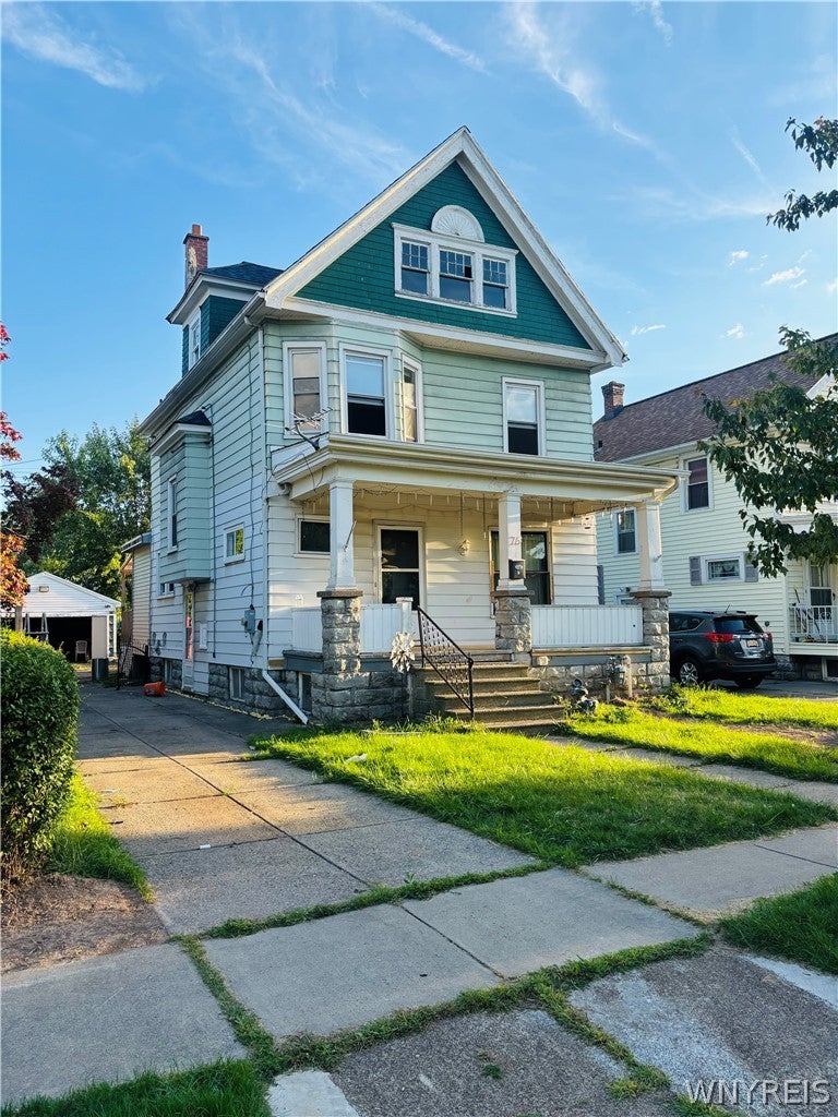 76 Mang Avenue