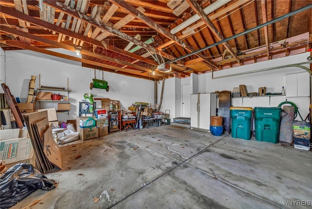 listing image 42
